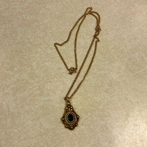 Avon 1970’s emerald and pearl necklace.